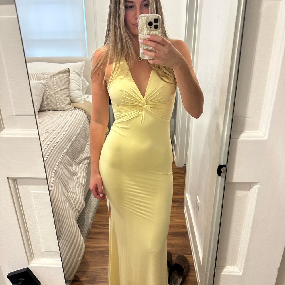 Lucy in the Sky Front Twist V-Neck Maxi Dress in Yellow